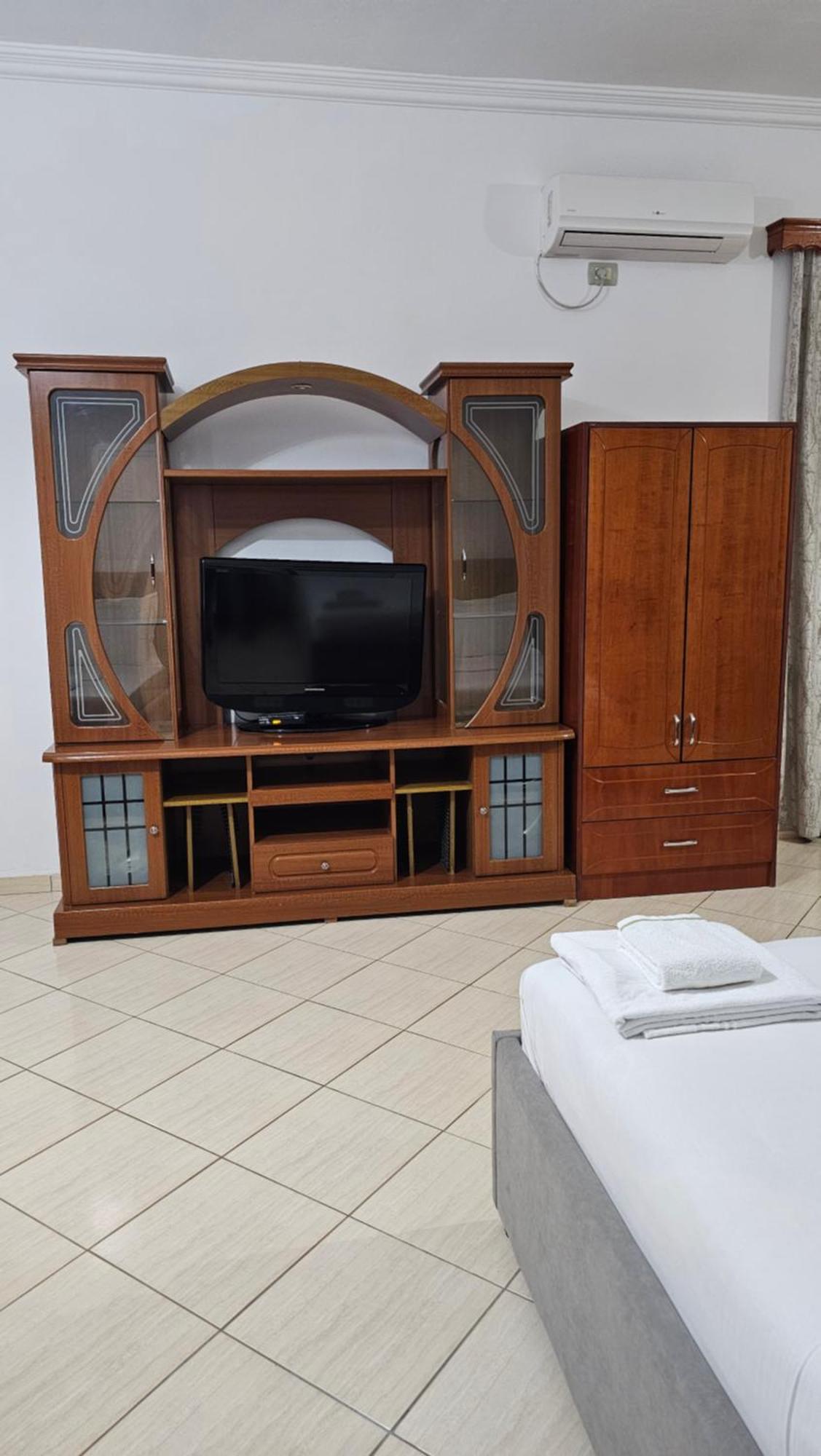 Vila Malo 1 Ксамил Екстериор снимка